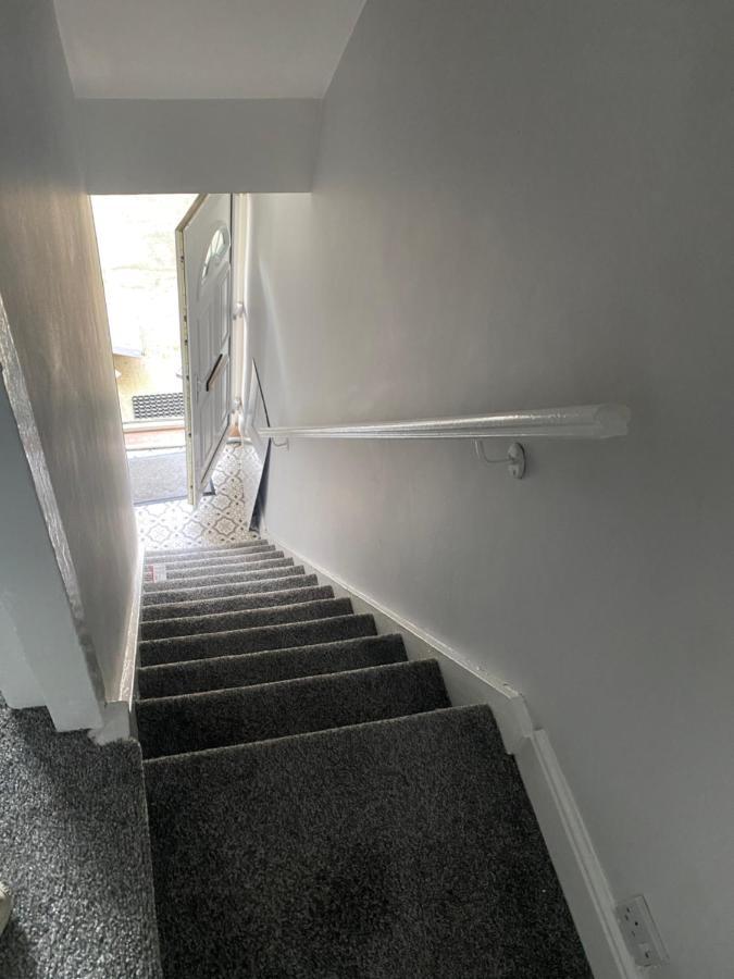 Convenient Room Belfast Exterior photo